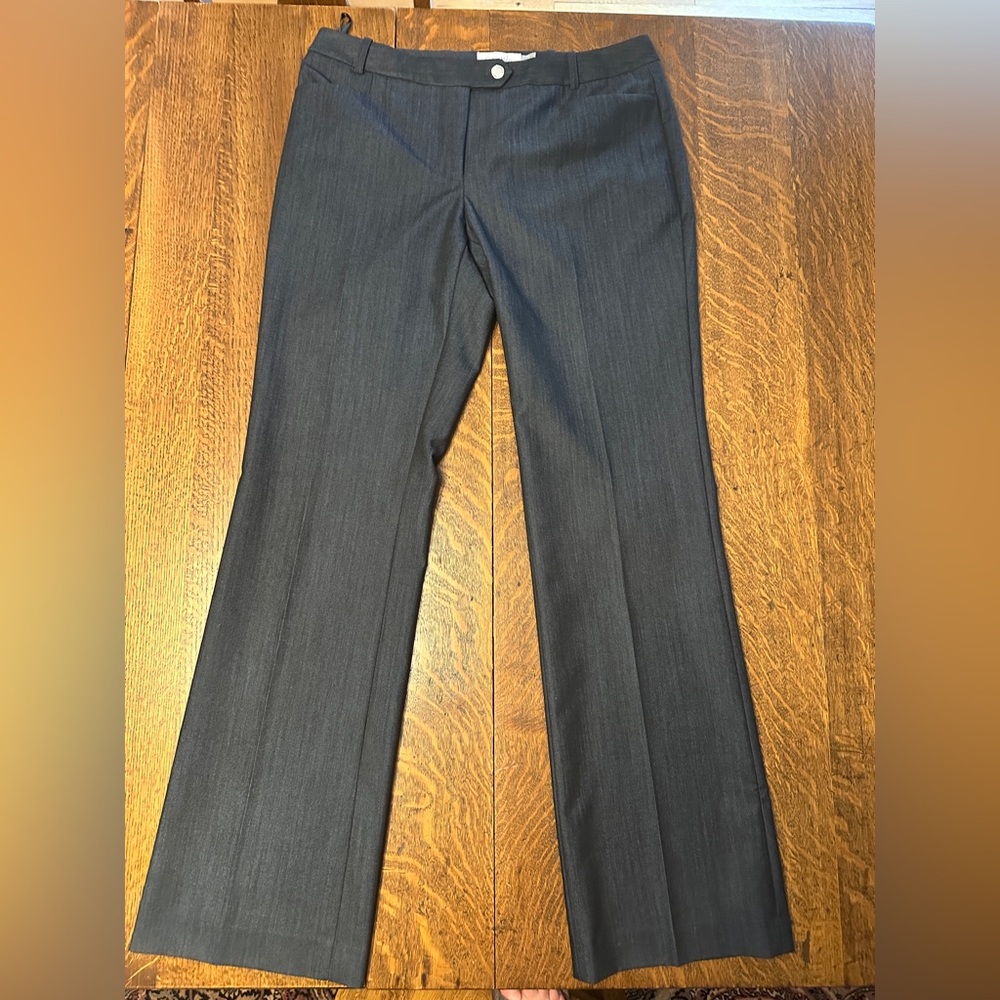 Calvin Klein Modern Fit Women’s Classic Charcoal/Dark Blue Dress Pants Size 6